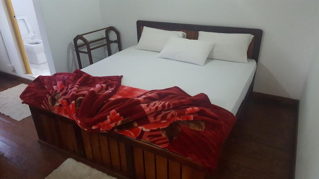 Eranga Guest Hotel Нувара Елия Екстериор снимка